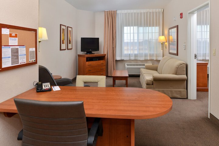 Room 27 of 55