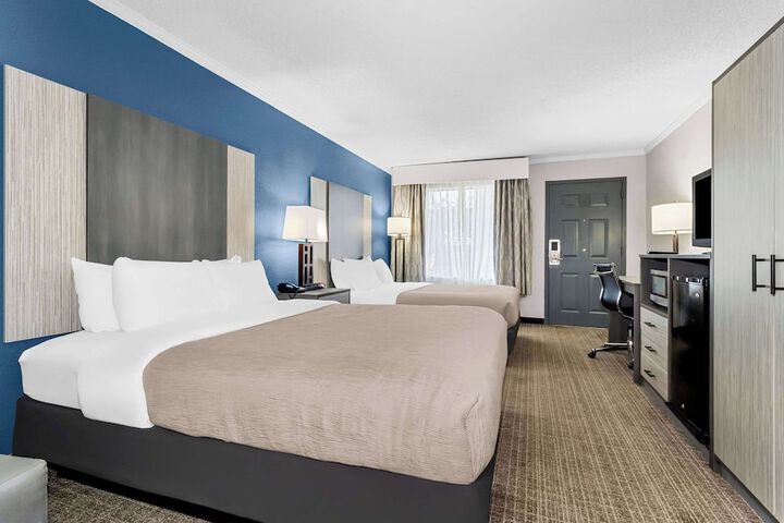 Room 28 of 42
