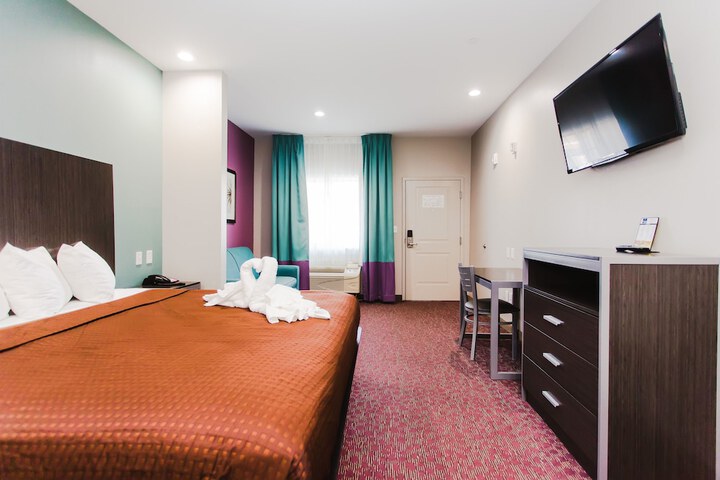 Room 28 of 52