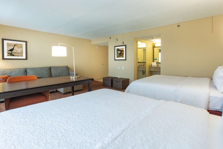 Room 44 of 57