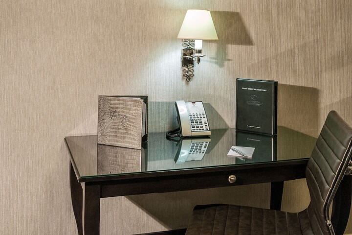 Room 26 of 49