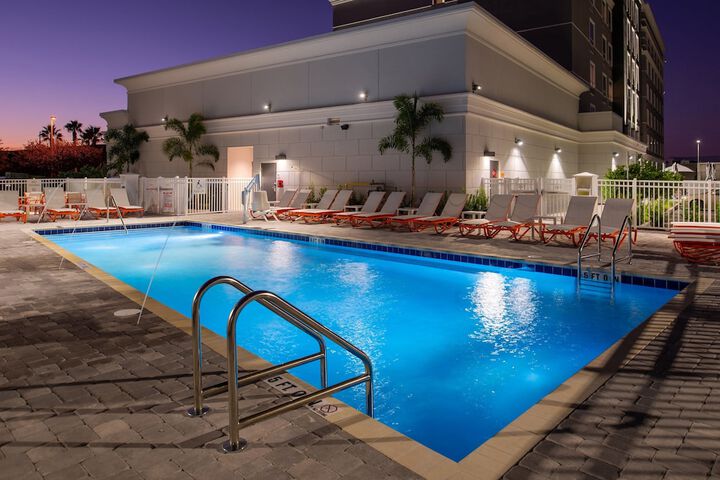 Pool 20 of 92