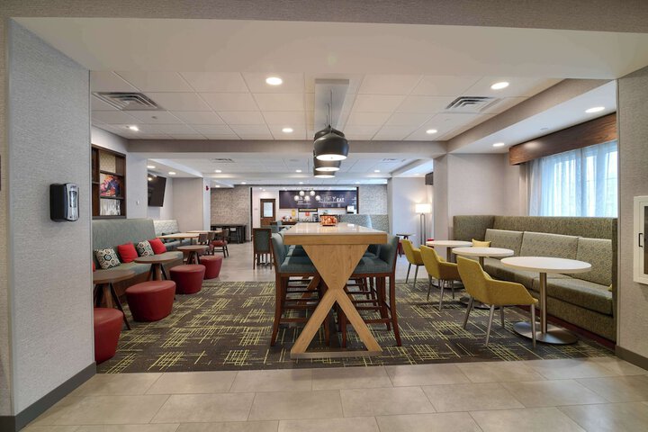 Hotel Interior 12 of 39