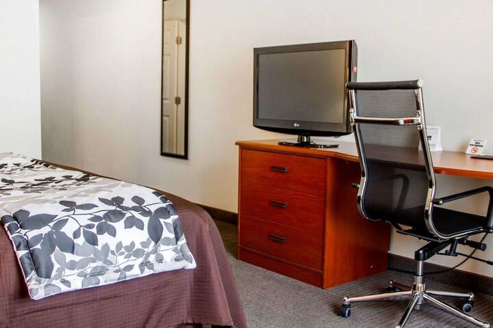 Room 55 of 77