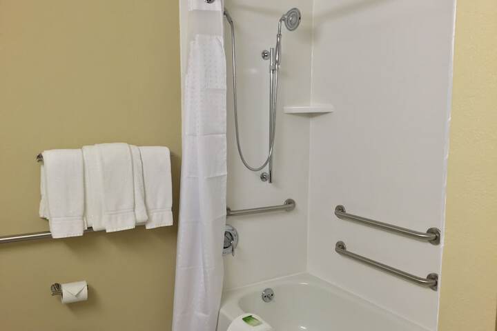 Room 20 of 49