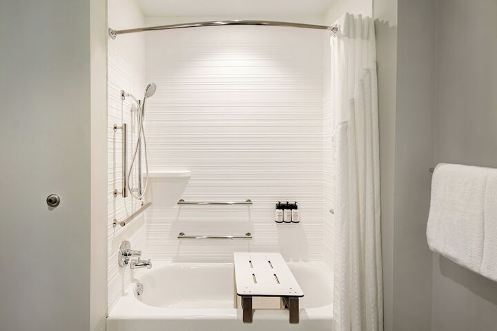 avid Hotel Fort Mill - Carowinds Blvd by IHG