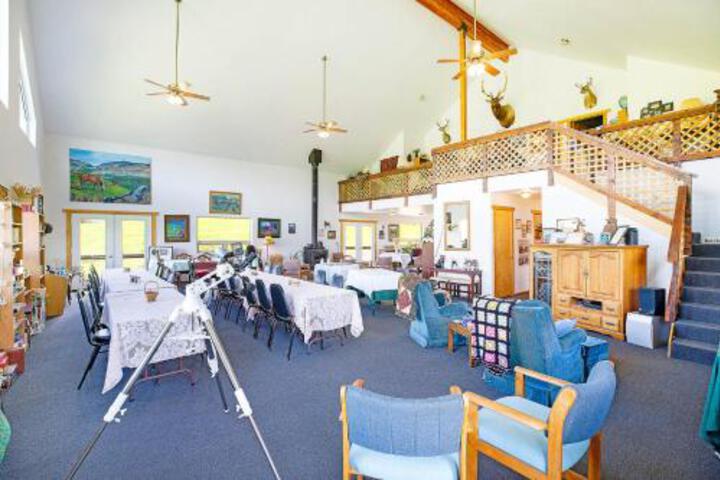 Cosmos Cabin