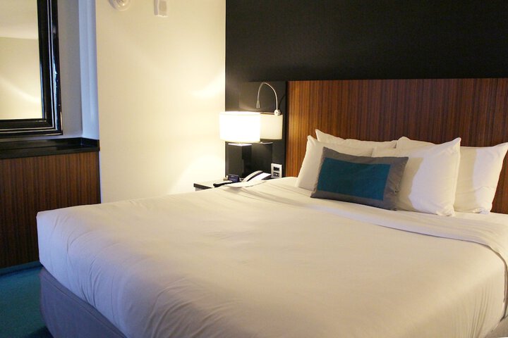 Room 38 of 120