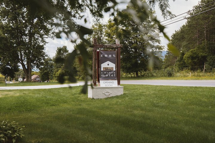 Rest - a Modern Motel