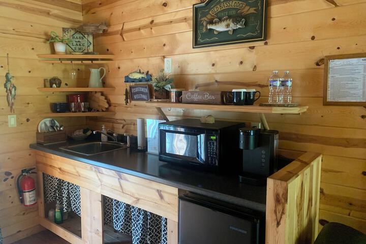 Nacoochee Valley Lodge