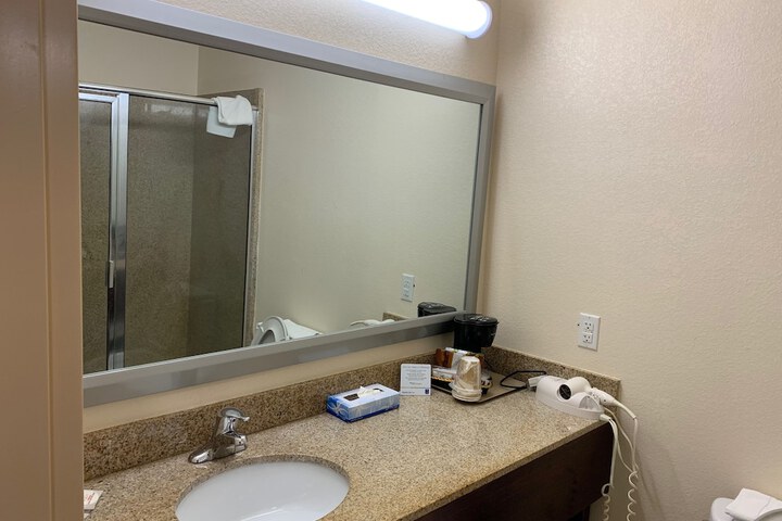 Comfort Inn Smithfield near I-95