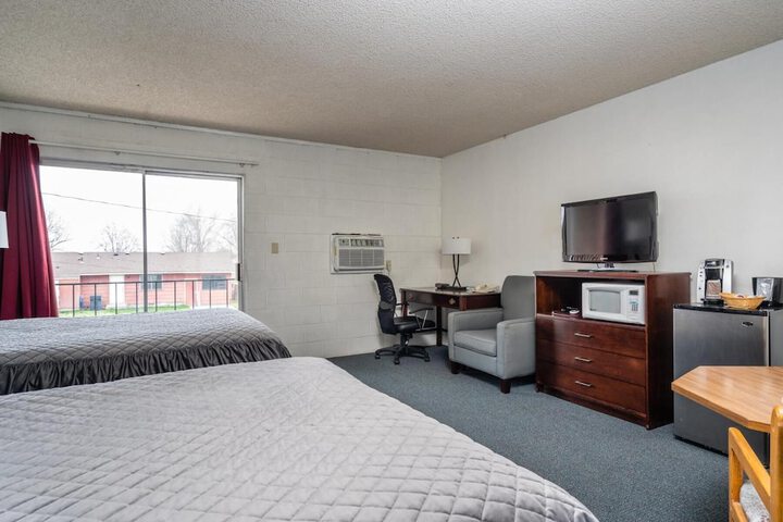Room 16 of 31