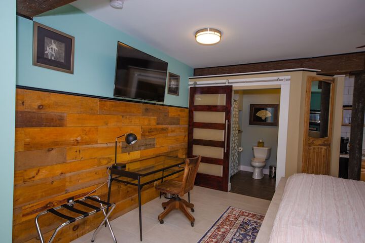 Room 38 of 40