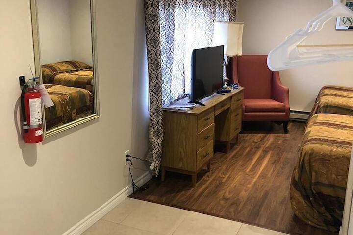 Room 37 of 51