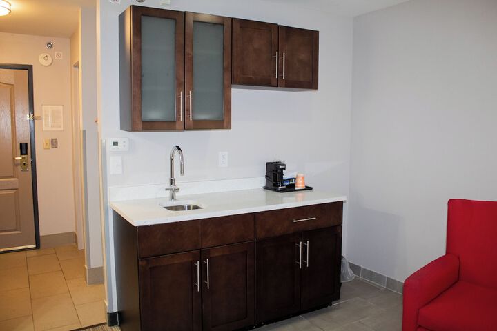 Country Inn & Suites by Radisson Big Rapids, MI