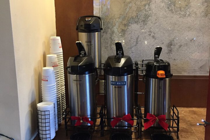 Breakfast/Coffee Service 184 of 199