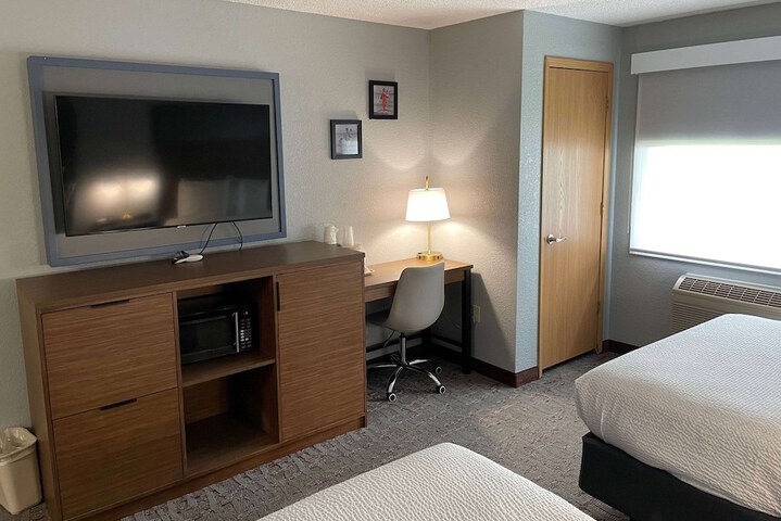 Room 18 of 70