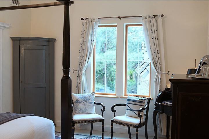 Wedmore Place