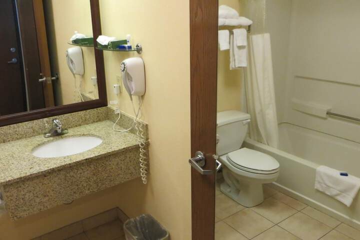 Quality Inn Winder