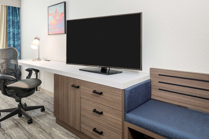 Hilton Garden Inn Lafayette / Cajundome
