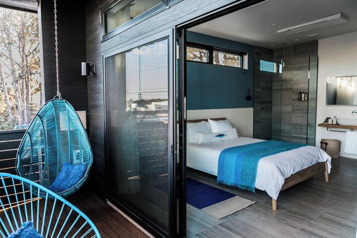 Twelve Senses Retreat