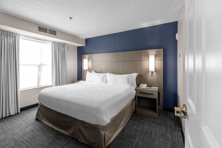 Room 22 of 63