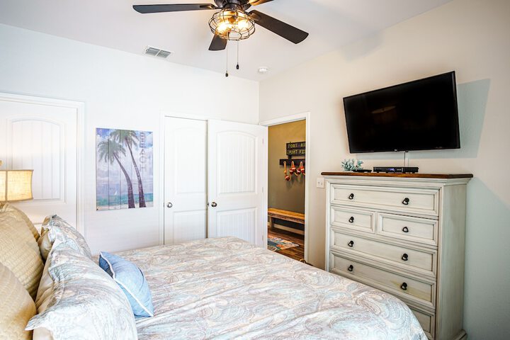 Room 13 of 29