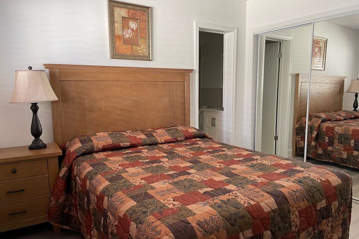 Room 61 of 105
