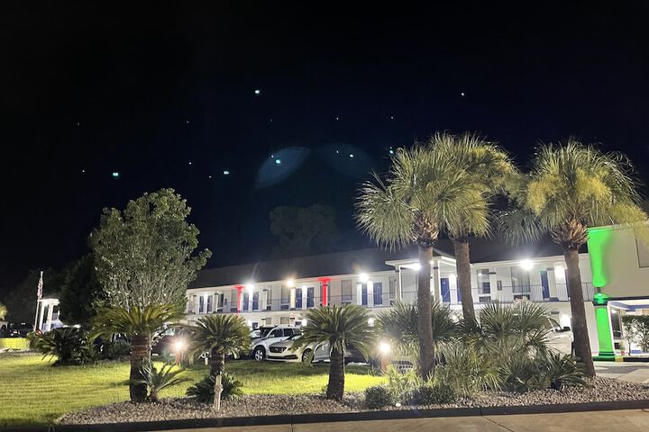 Hotel 2 of 44