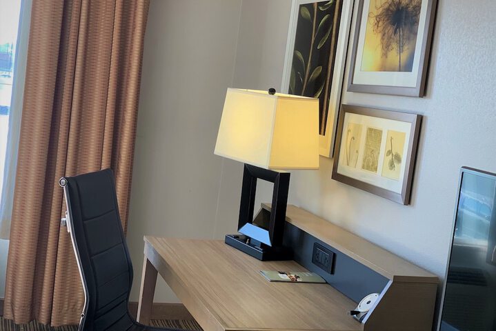 Country Inn & Suites by Radisson Clarksville, TN