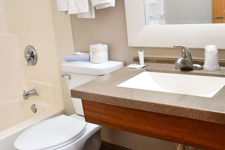 Baymont Inn & Suites by Wyndham Platteville
