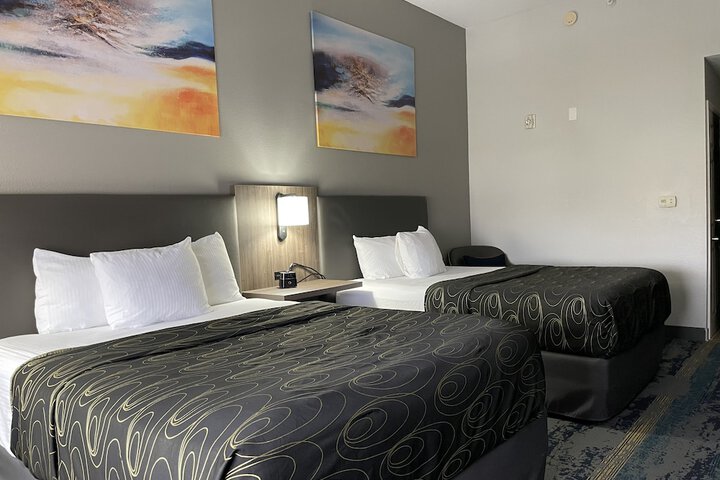 Room 17 of 60