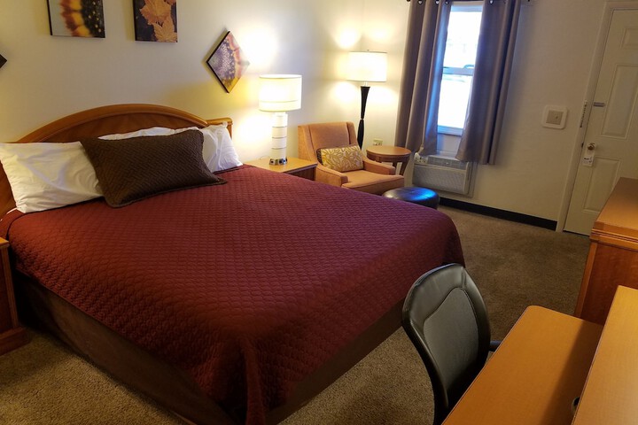 Room 23 of 60