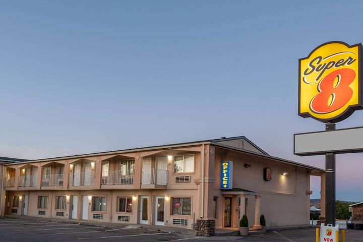 Hotel 2 of 31