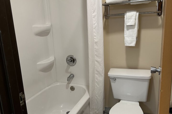 Room 17 of 23