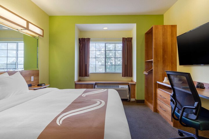 Room 14 of 51