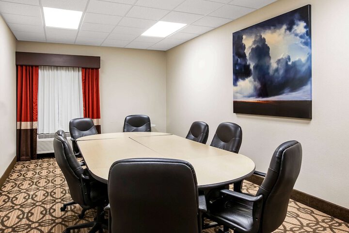 La Quinta Inn & Suites by Wyndham North Platte