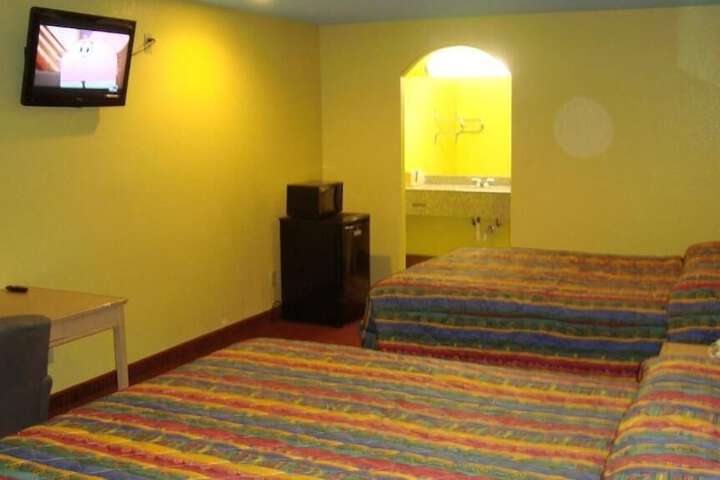 Room 26 of 45