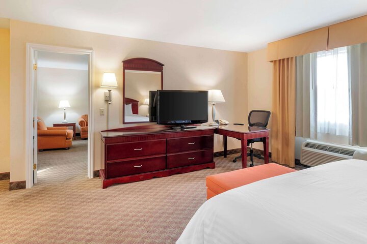Best Western Plus West Covina Inn
