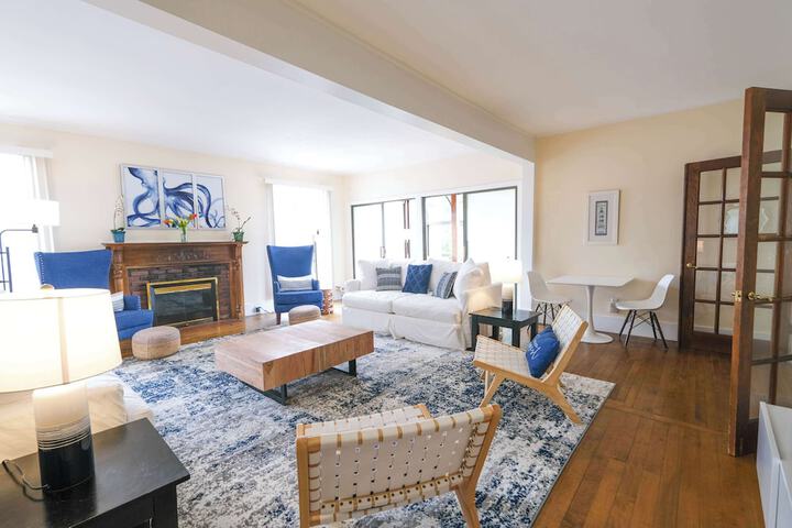 Aspinquid Resort