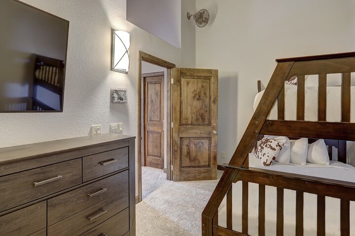 River Mountain Lodge a Vail Resorts Property