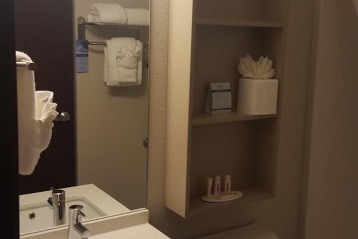 Microtel Inn & Suites by Wyndham Perry