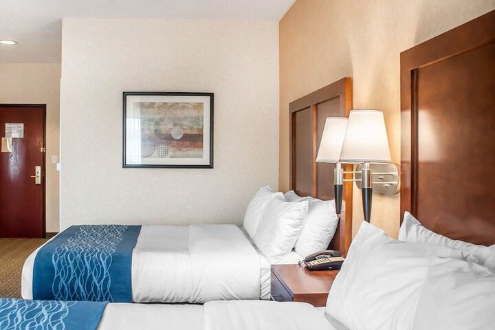 Room 21 of 27