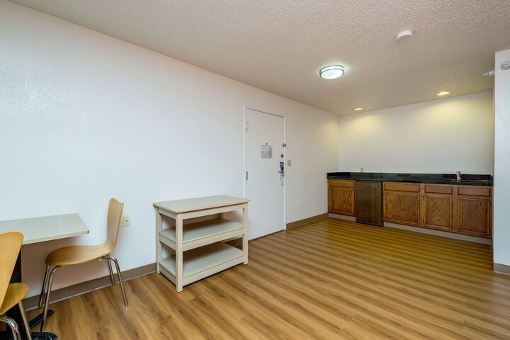 Room 22 of 42