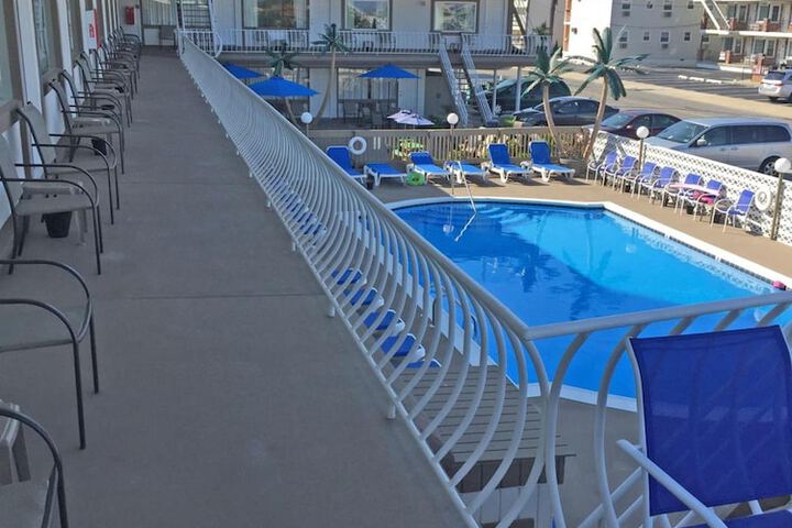Pool 7 of 40