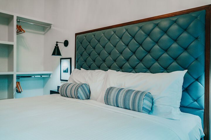 Room 47 of 59