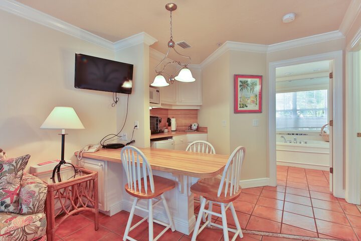 Tortuga Inn Beach Resort