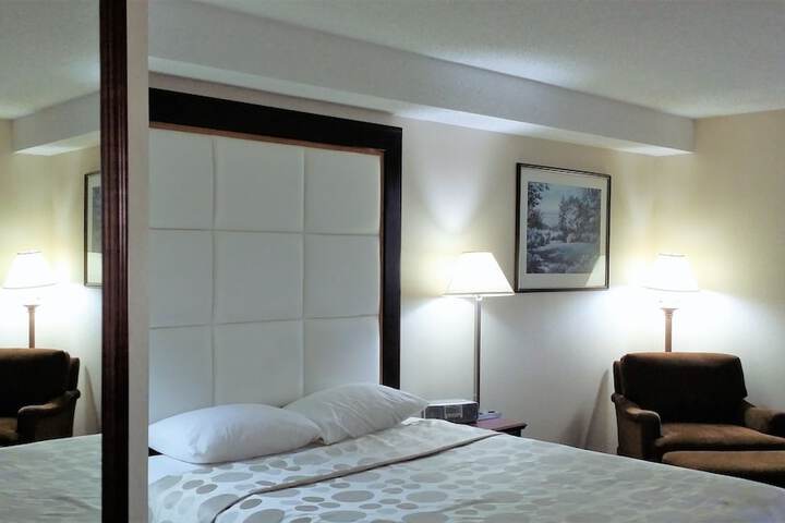 Room 25 of 35