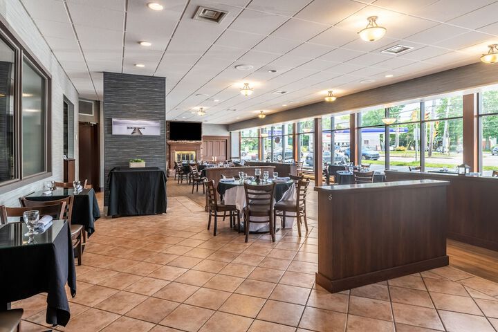 Glengarry Extended Stays
