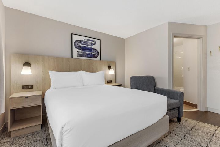 Sonesta Simply Suites Boston Burlington